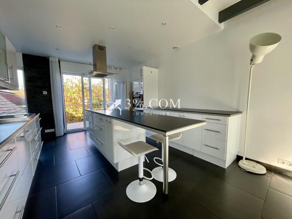 Maison 5 pièce(s) 3 chambre(s) 120 m²