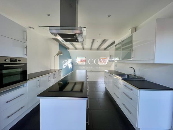 Maison 5 pièce(s) 3 chambre(s) 120 m²