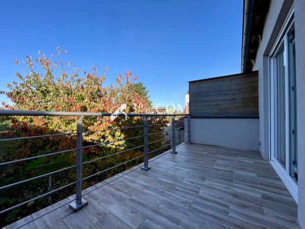 Maison 5 pièce(s) 3 chambre(s) 120 m²