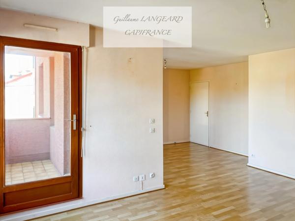 Appartement à vendre 4 pièces OYONNAX (01)