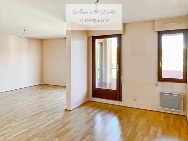 Appartement à vendre 4 pièces OYONNAX (01)
