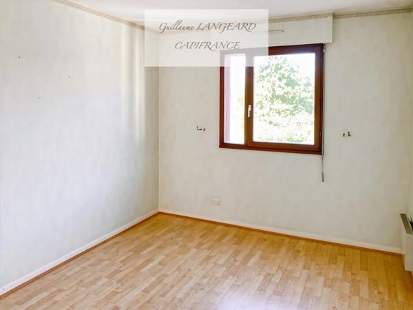 Appartement à vendre 4 pièces OYONNAX (01)
