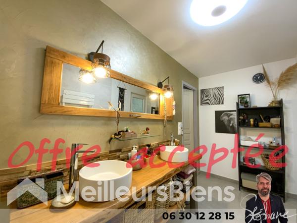 Maison rénovée cadre bucolique.