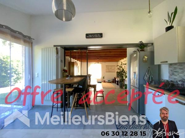 Maison rénovée cadre bucolique.