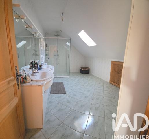 Maison à vendre 8 pièces 216 m² Sévérac d'Aveyron