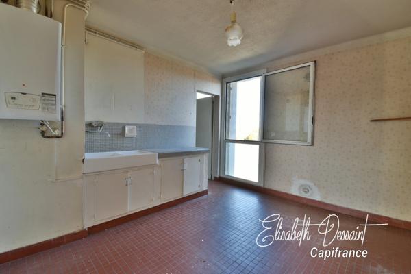 DAX – Quartier Saint-Pierre – Appartement T4 de 77 m² avec balcon, cellier et garage