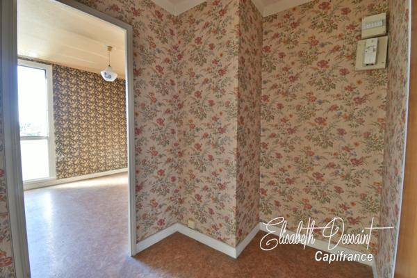 DAX – Quartier Saint-Pierre – Appartement T4 de 77 m² avec balcon, cellier et garage