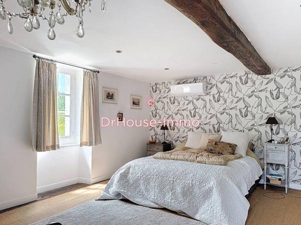 Maison à vendre 10 pièces de 240 m²