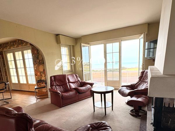 Maison
                                                                                                                                                                                                                                                                                                                        7 pièce(s)                                                                                                                                                                                                          4 chambre(s)                                                                                                                                                                                                          227  m²