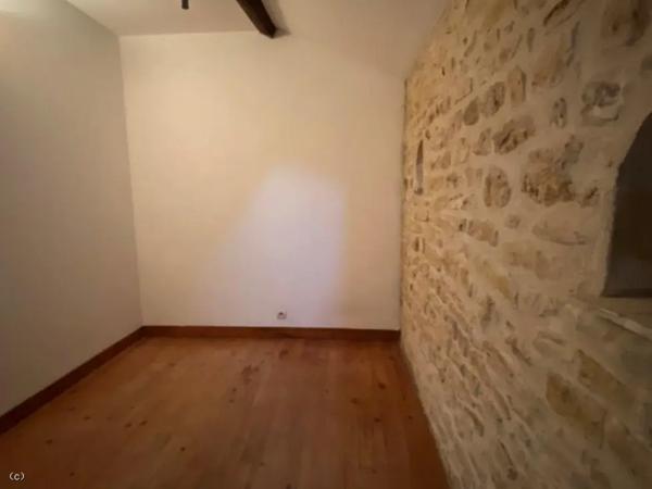 Maison de ville Idéale investissement locatif Ruffec