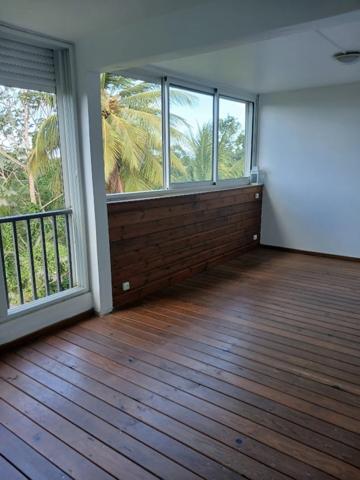 Bel Appartement T4 – Redoute – Fort de France