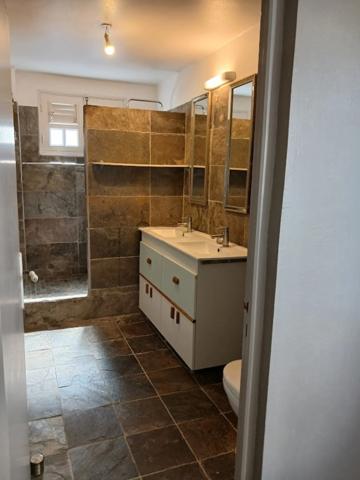 Bel Appartement T4 – Redoute – Fort de France