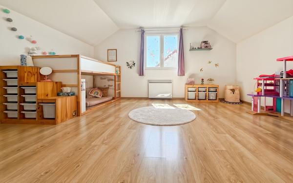 Maison à vendre    5 pièces •  Patay