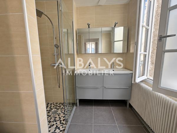 Bastide 4 pièce(s) 3 chambre(s) 85 m²