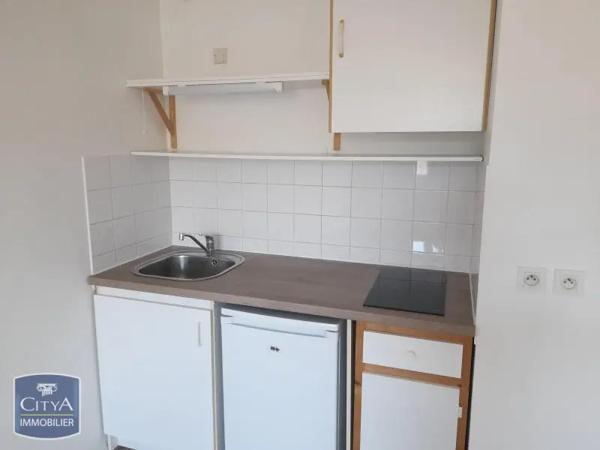 Appartement à louer 1 pièce 23m² Tours (37000)