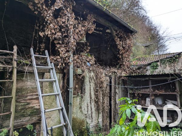 Maison à vendre 1 pièce 68 m² Saint Aulaye-Puymangou