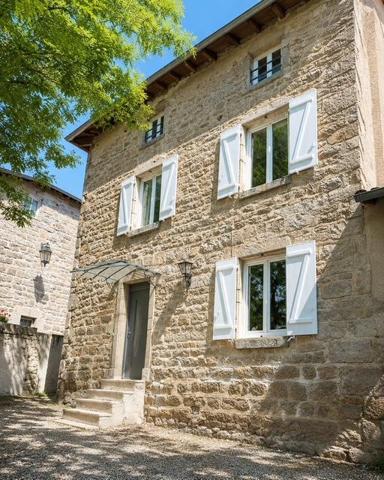 MAISON T4 AVEC GRAND JARDIN - ESPACES DE STOCKAGE ...