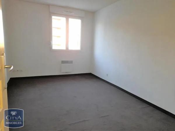 Appartement à louer 3 pièces 60.79m² Creutzwald (57150)