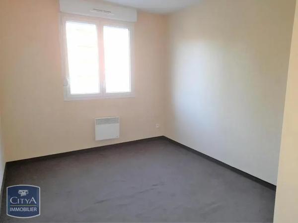 Appartement à louer 3 pièces 60.79m² Creutzwald (57150)