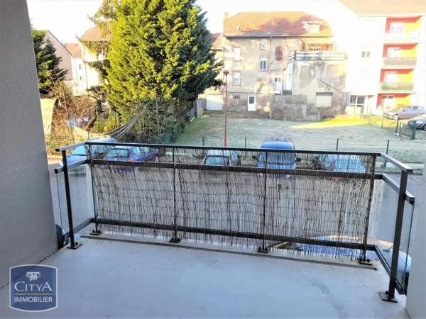 Appartement à louer 3 pièces 60.79m² Creutzwald (57150)