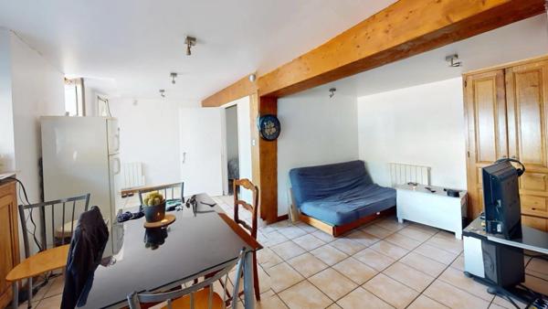 T2 à Pont-de-Beauvoisin, récemment rénové