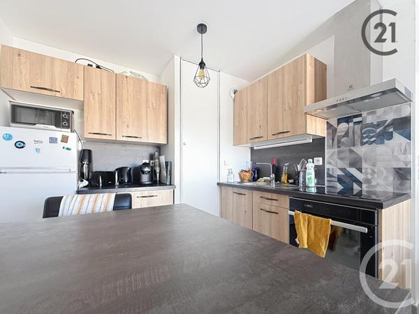 Appartement F2 à vendre  2 pièces - 49,96 m2 TINQUEUX - 51