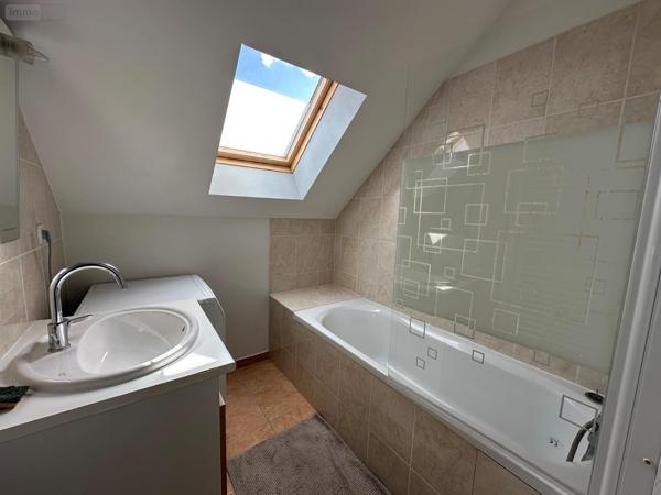 Appartement à vendre à Dole dans le Jura (39100), ref : DOLE / RB   
RIVE GAUCHE