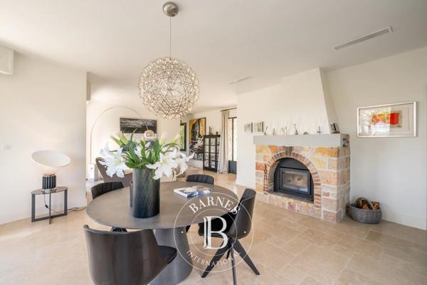Mandelieu-la-Napoule, Villa 4 Chambres -  212 m² à vendre