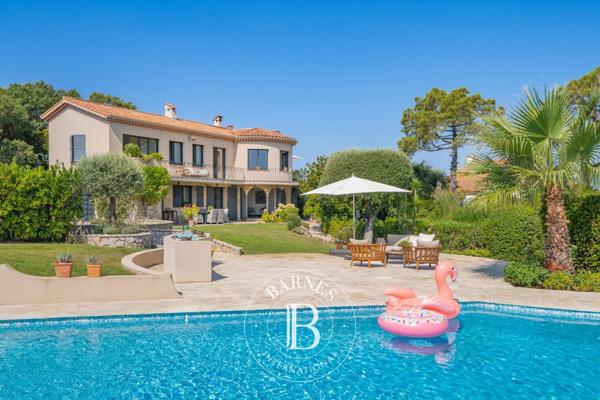 Mandelieu-la-Napoule, Villa 4 Chambres -  212 m² à vendre