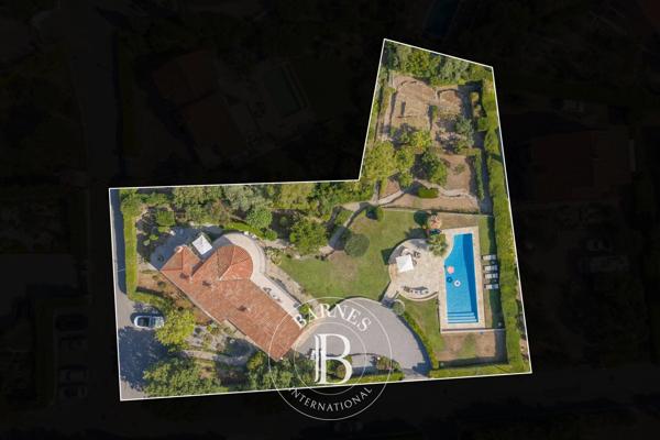 Mandelieu-la-Napoule, Villa 4 Chambres -  212 m² à vendre