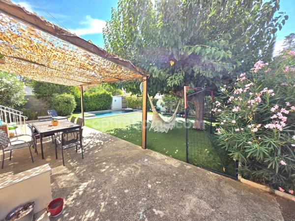 MARTIGUES JONQUIÈRES - MAISON DE MAÎTRE AVEC PISCINE 6 PIECES MARTIGUES (13)