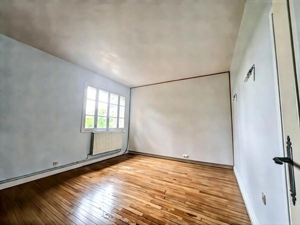 A 5 mn de MARCIGNY – Grande maison familiale de 163m2 habitable (71110)