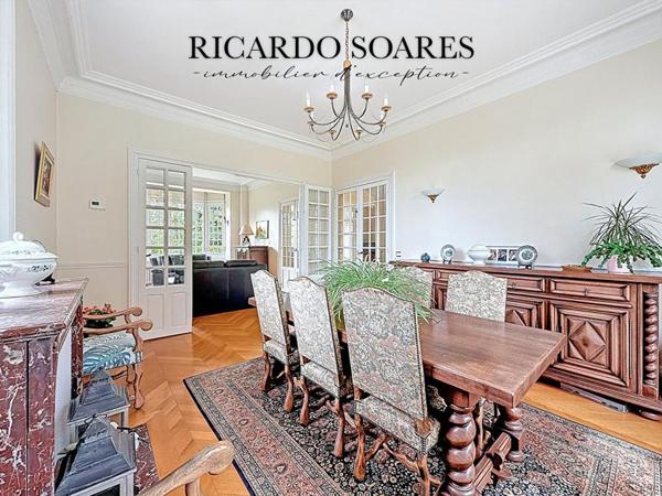 60700 PONT-SAINTE-MAXENCE - MAISON DE CHARME 219m² AU BORD DE L'OISE / 6 CHAMBRES / GARAGE / TERRAIN 2865m²