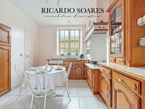 60700 PONT-SAINTE-MAXENCE - MAISON DE CHARME 219m² AU BORD DE L'OISE / 6 CHAMBRES / GARAGE / TERRAIN 2865m²