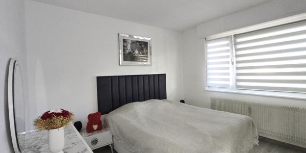 Magnifique appartement 4 pièces totalement rénové avec son garage et son parking