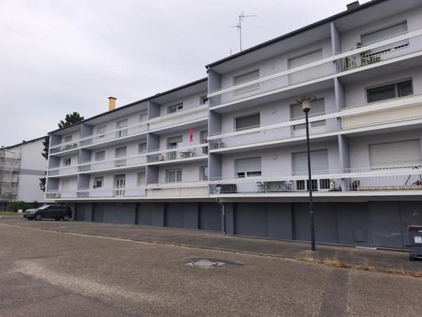 Magnifique appartement 4 pièces totalement rénové avec son garage et son parking