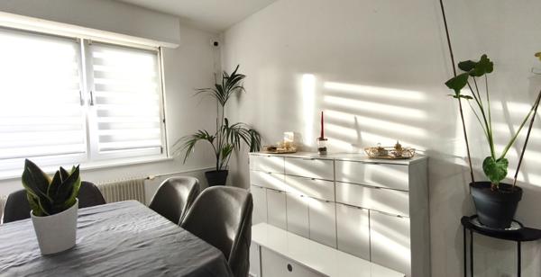 Magnifique appartement 4 pièces totalement rénové avec son garage et son parking