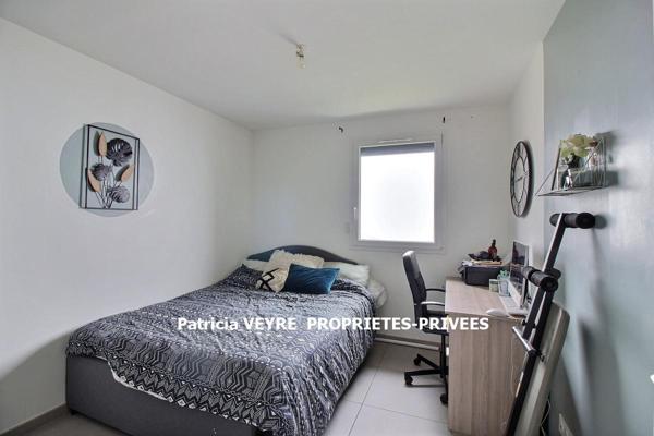 PLANFOY 42660 maison récente, trois chambres, garage sur 404 m² de terrain clos