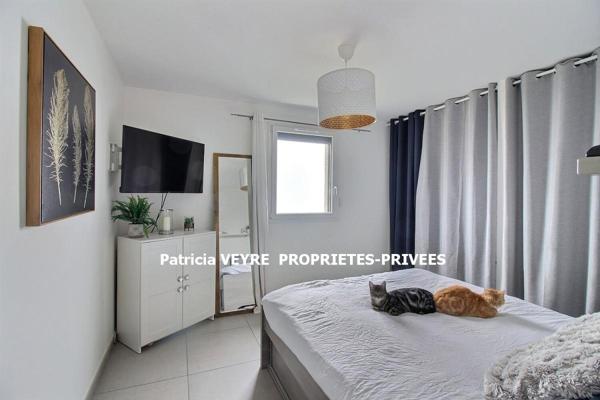 PLANFOY 42660 maison récente, trois chambres, garage sur 404 m² de terrain clos