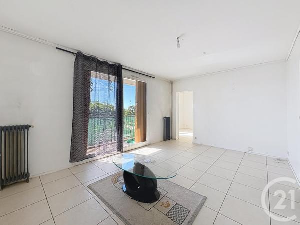 Appartement F3 à vendre  3 pièces - 58,22 m2 MONTEREAU FAULT YONNE - 77