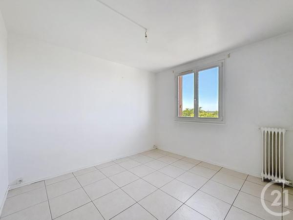 Appartement F3 à vendre  3 pièces - 58,22 m2 MONTEREAU FAULT YONNE - 77