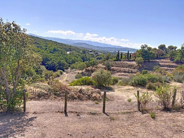 Terrain à bâtir à Porticcio