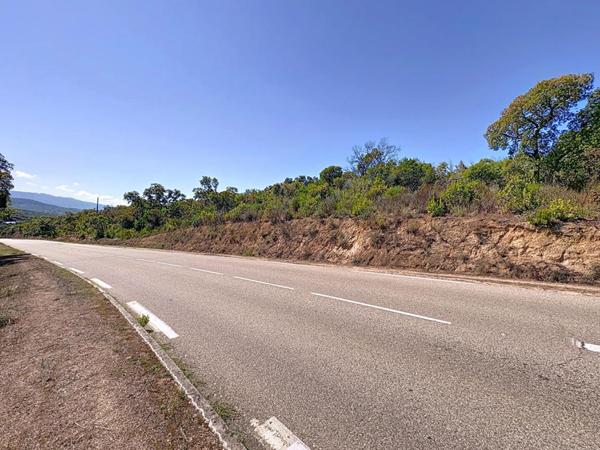 Terrain à bâtir à Porticcio