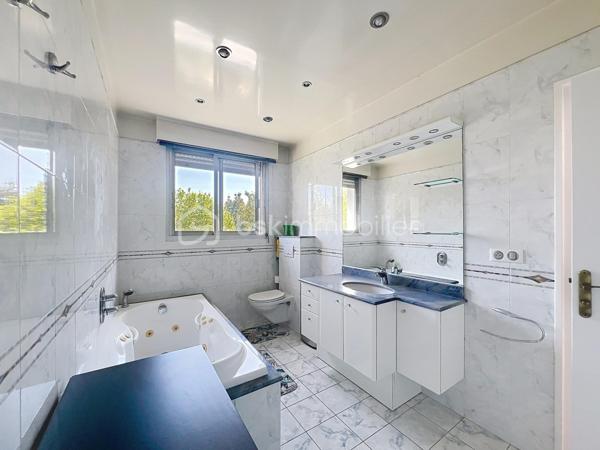 Maison de 232 m²