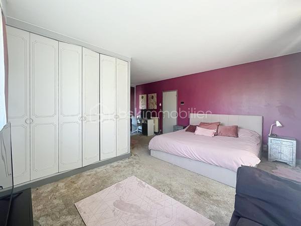 Maison de 232 m²