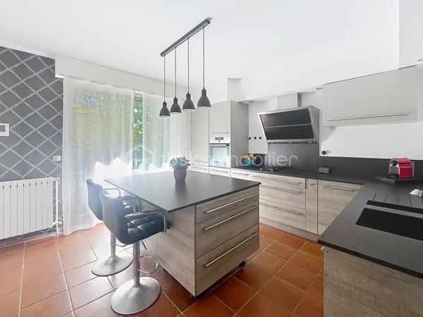 Maison de 232 m²