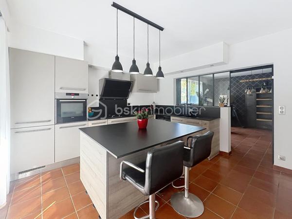 Maison de 232 m²