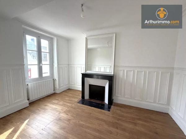 Location                                                      Maison
                        
                     7 pièces                      137 m2                     à Compiègne