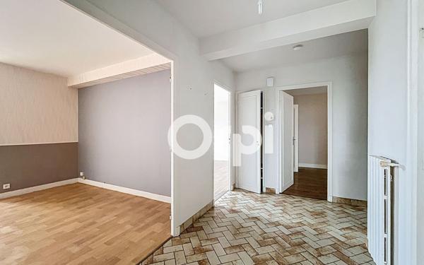 Appartement à vendre    3 pièces • 90 m2 Brive-la-Gaillarde