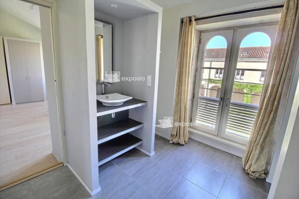 Niort VILLA CARMEL Loft 6 pièce(s) 240 m2